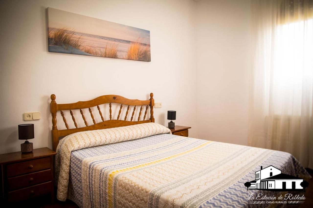 Casas Rurales La Estacion De Robledo Εξωτερικό φωτογραφία