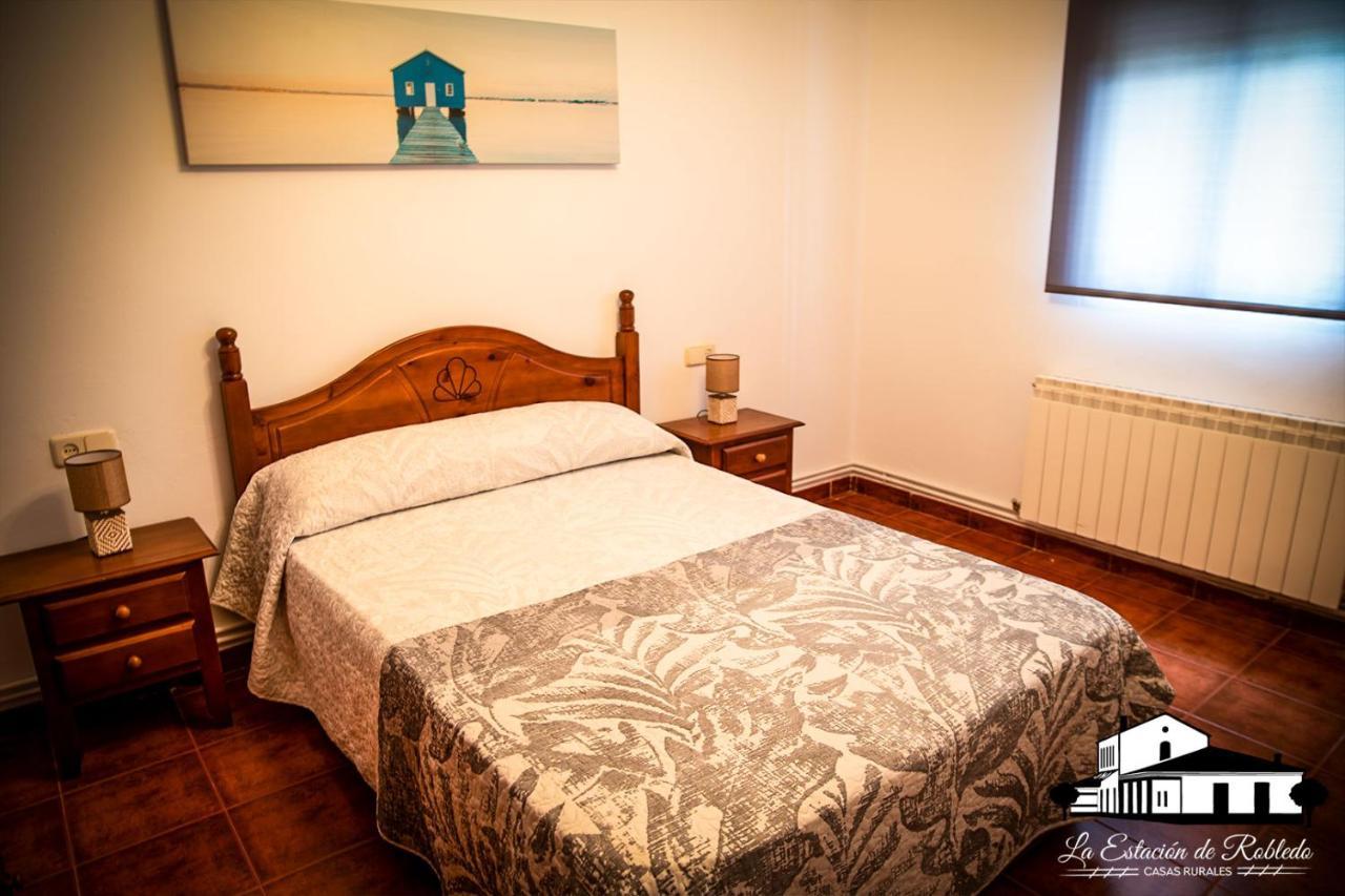 Casas Rurales La Estacion De Robledo Εξωτερικό φωτογραφία